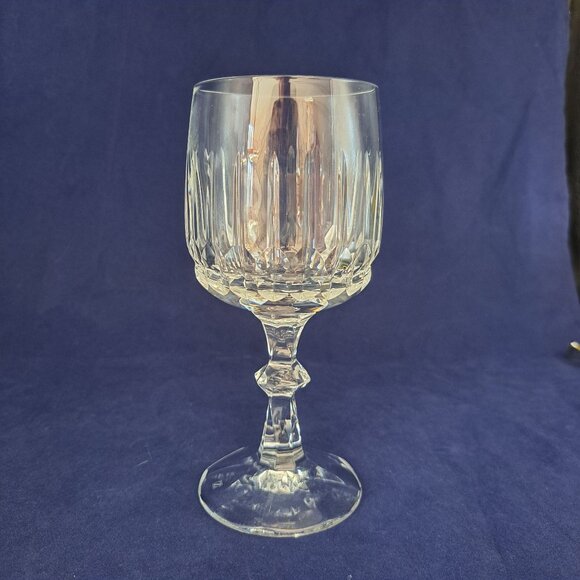 Schott-Zwiesel Tango Crystal Wine Glass - Picture 4 of 8